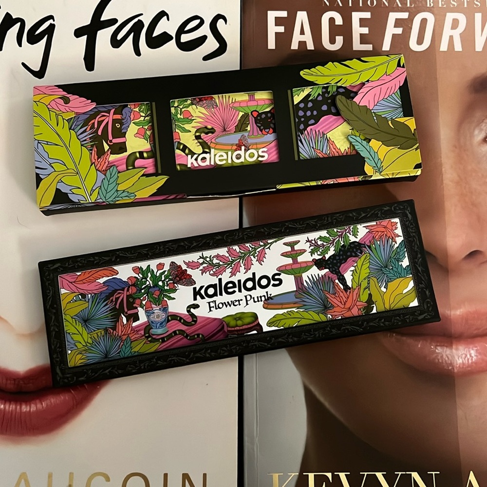 Kaleidos The Flower Punk Palette 🎨 🌸